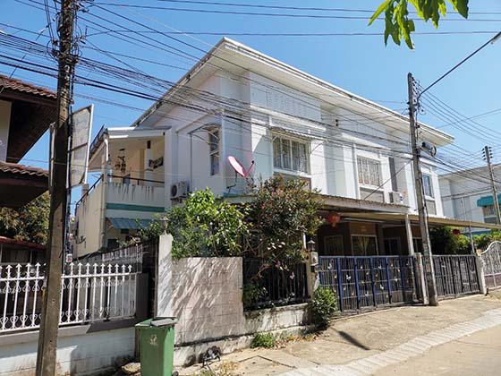 ขามใหญ่ เมืองอุบลราชธานี อุบลราชธานี